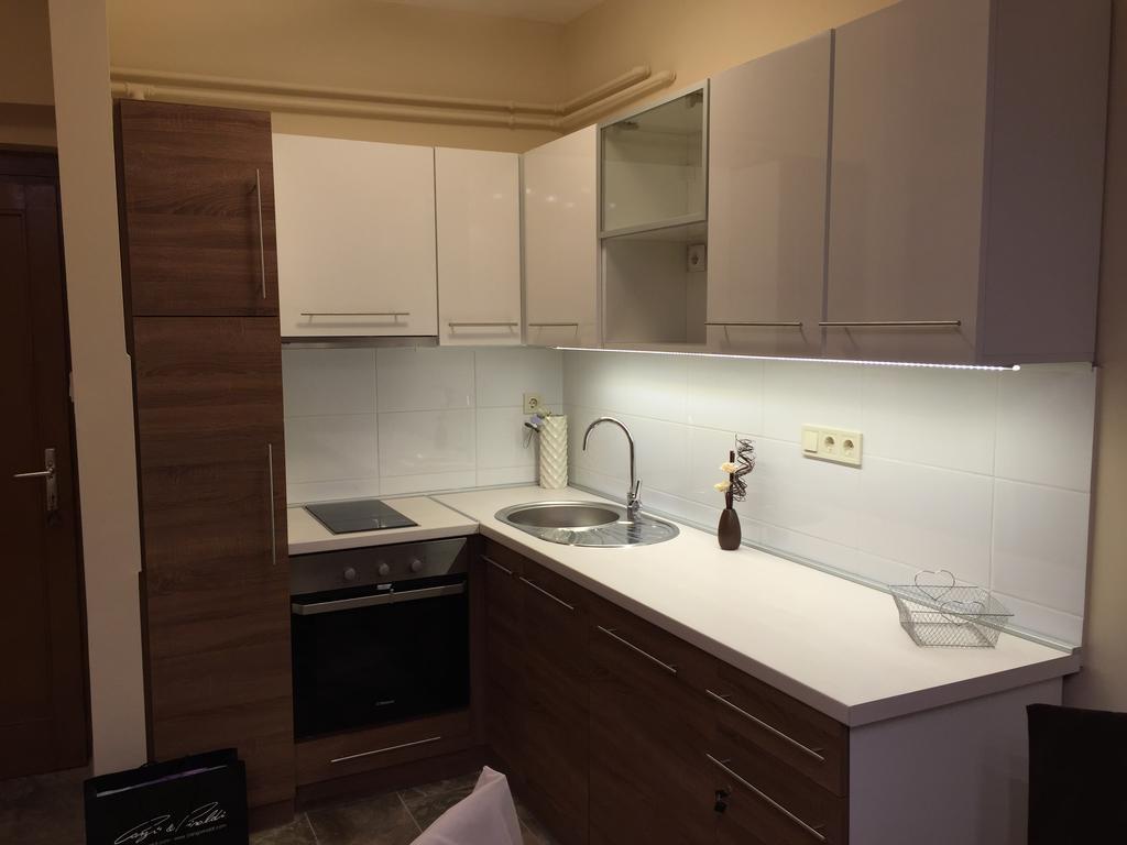 Solaris-Szeged Apartman Apartment Exterior photo